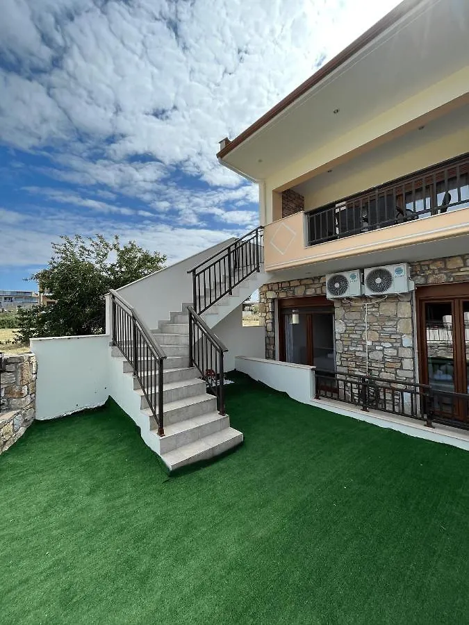 Angelas Villa Nikiti