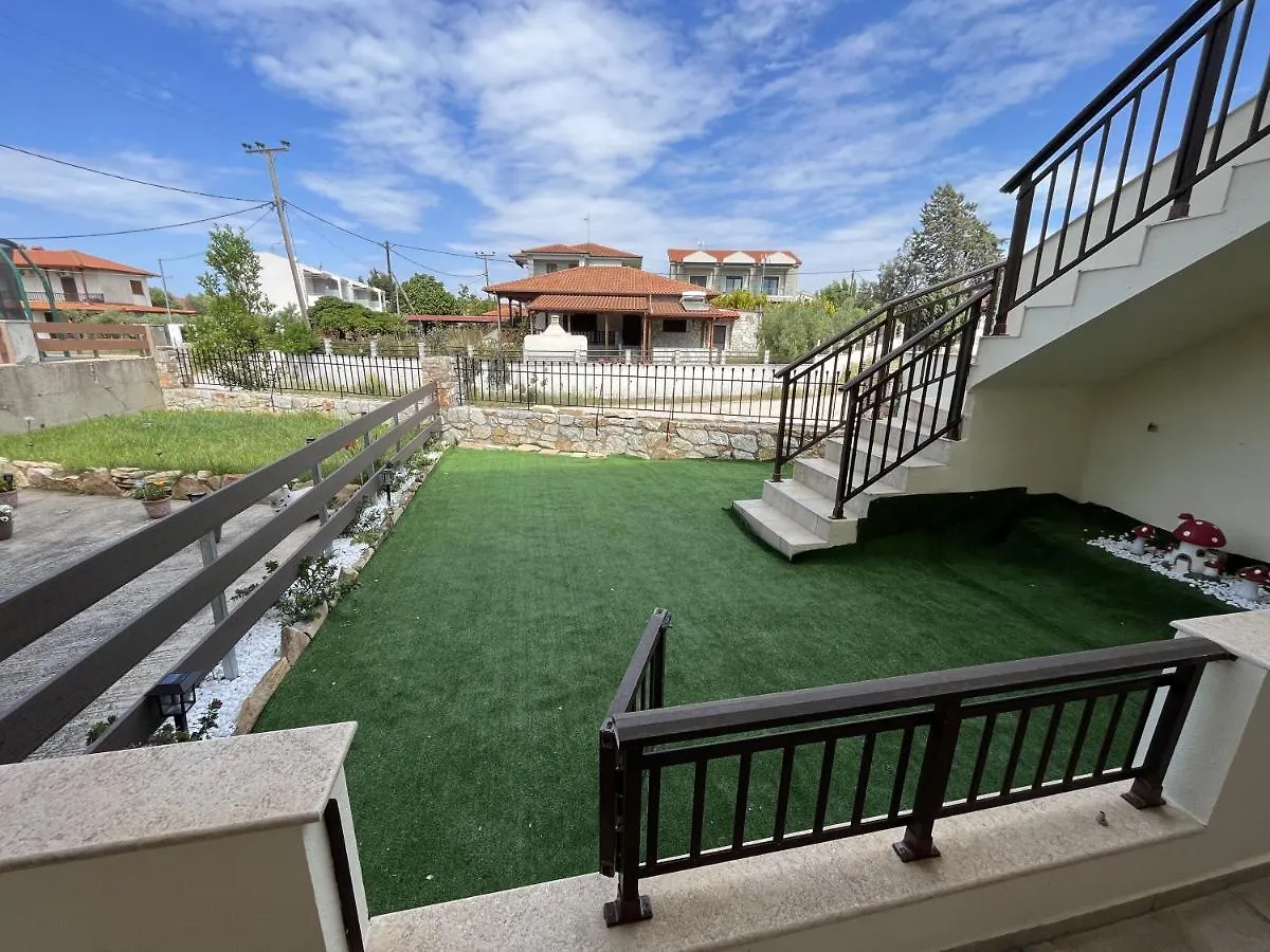 Angelas Villa Nikiti